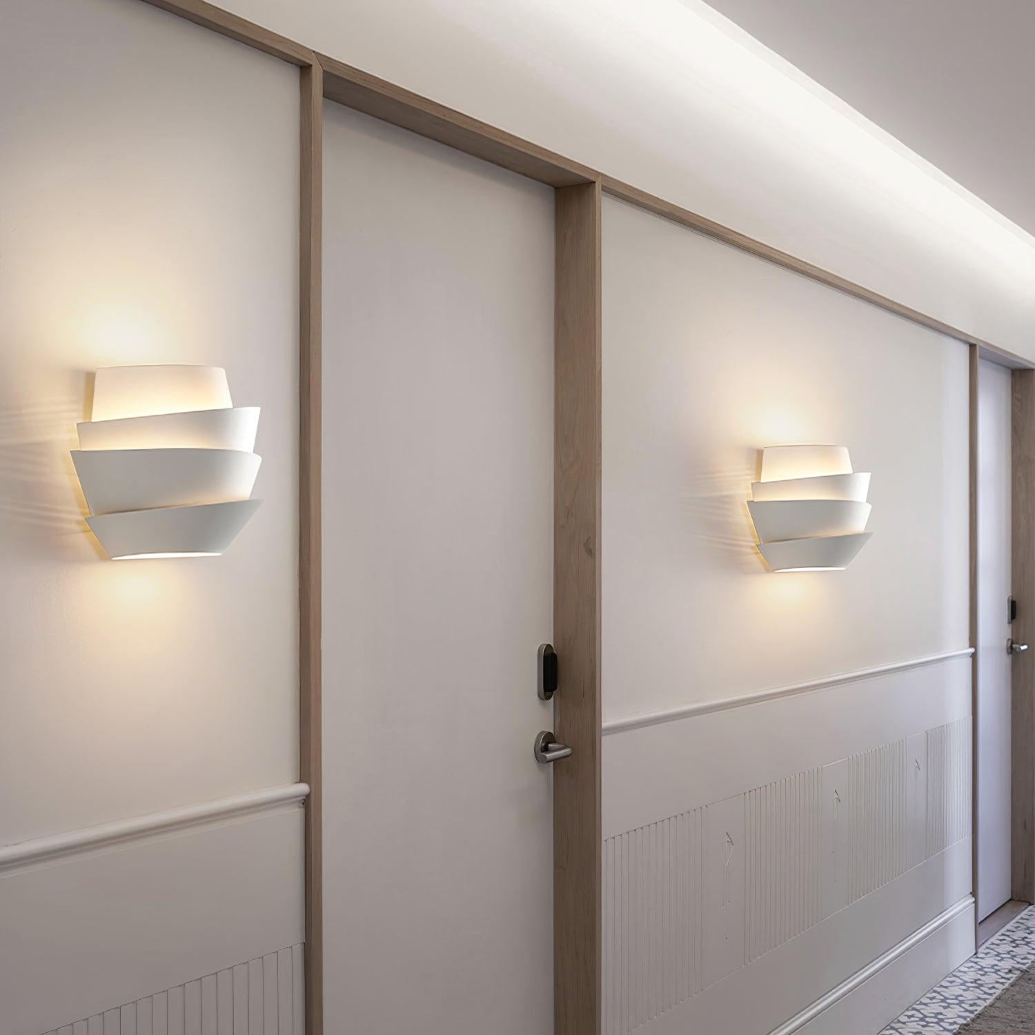 Applique Murale Design Français - Éclairage LED Élégant et Durable
