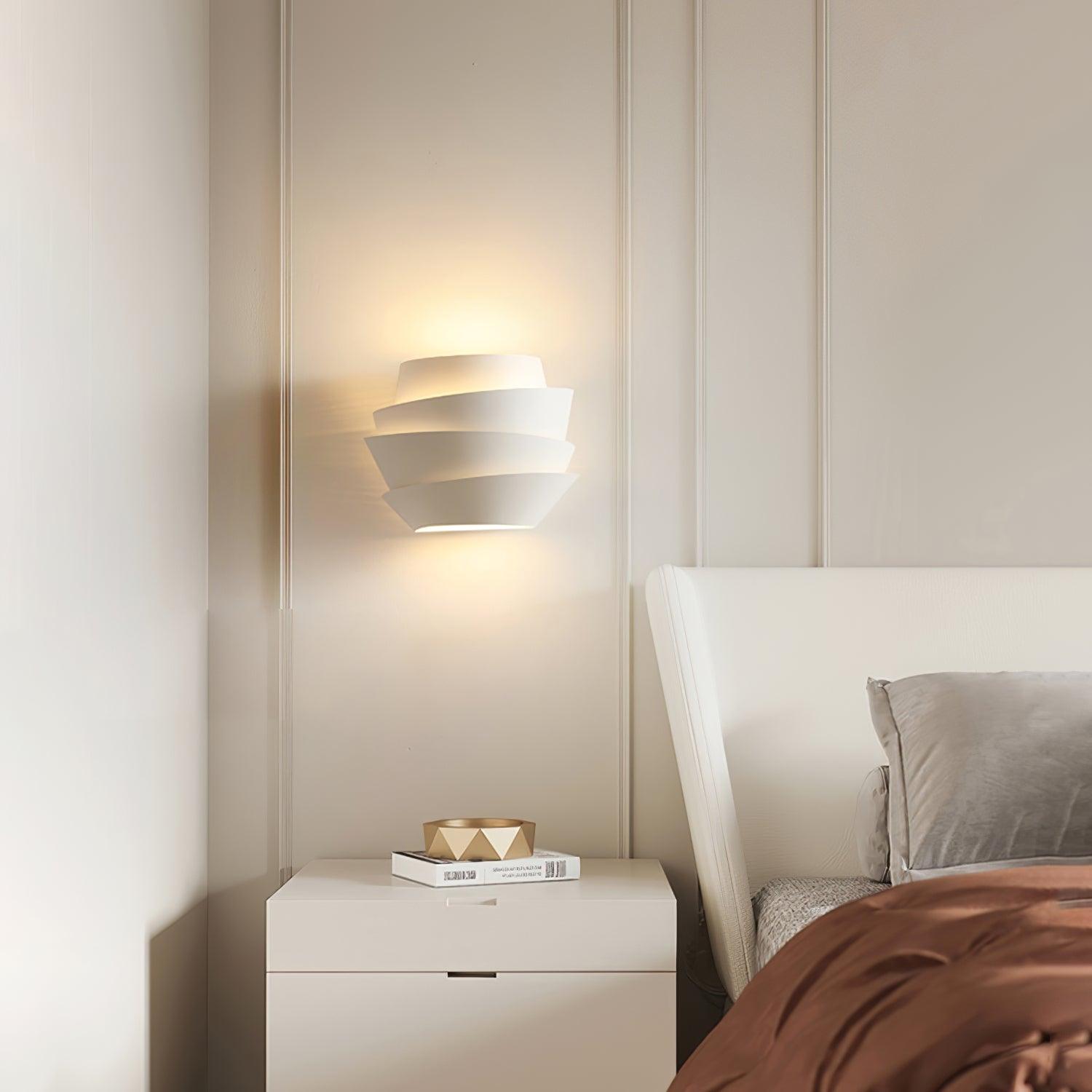 Applique Murale Design Français - Éclairage LED Élégant et Durable
