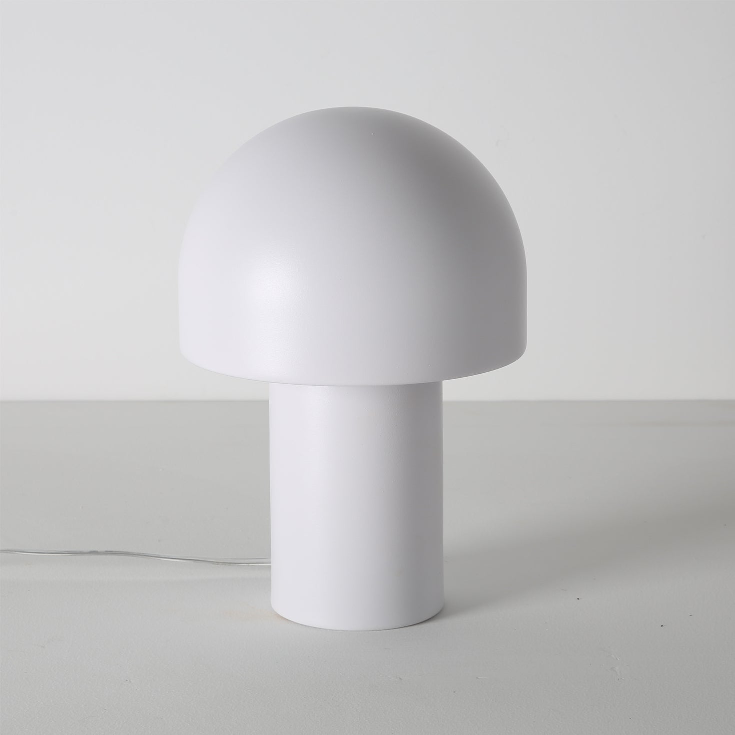 Lampe de Table Élégante LED - Design Minimaliste et Chaleureux
