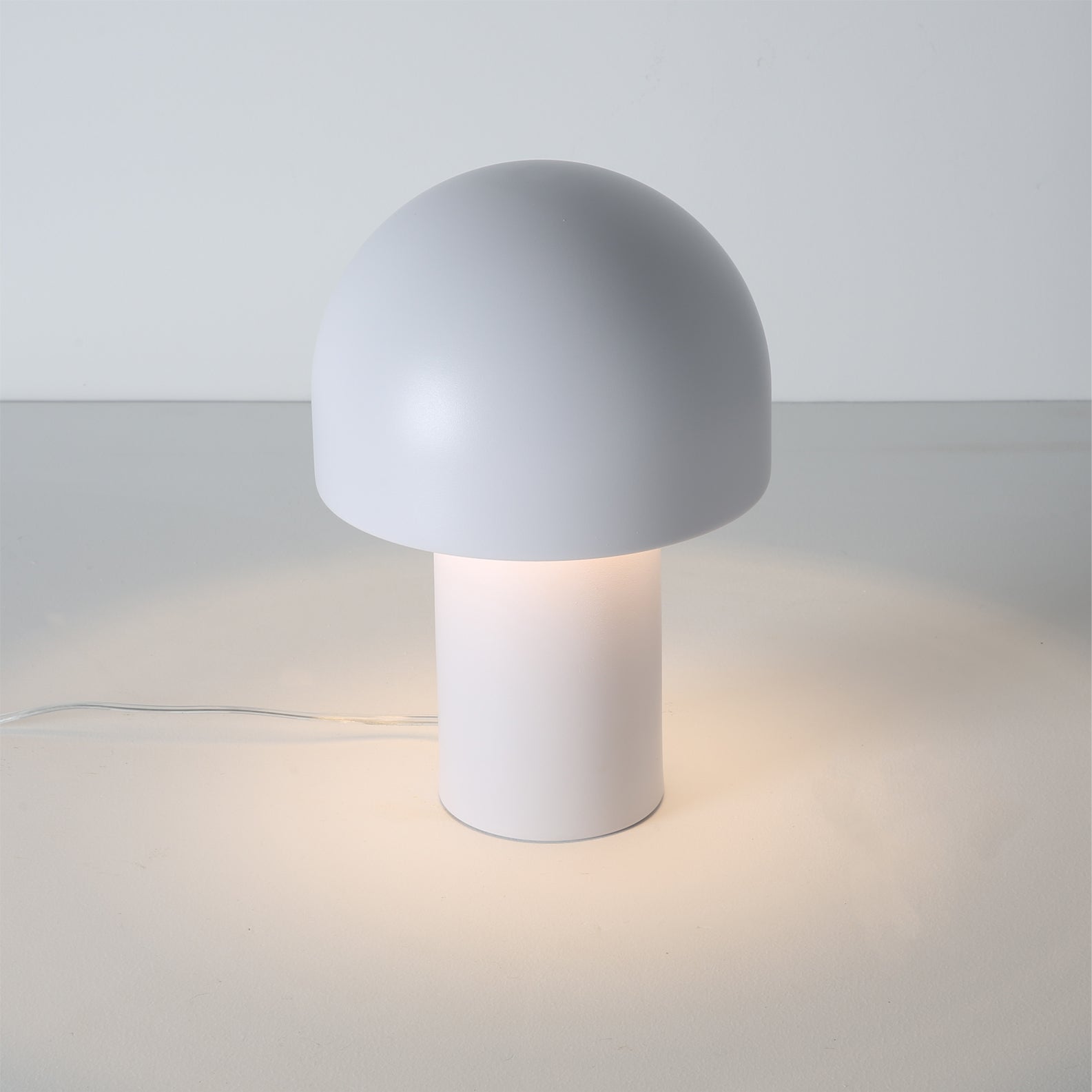 Lampe de Table Élégante LED - Design Minimaliste et Chaleureux