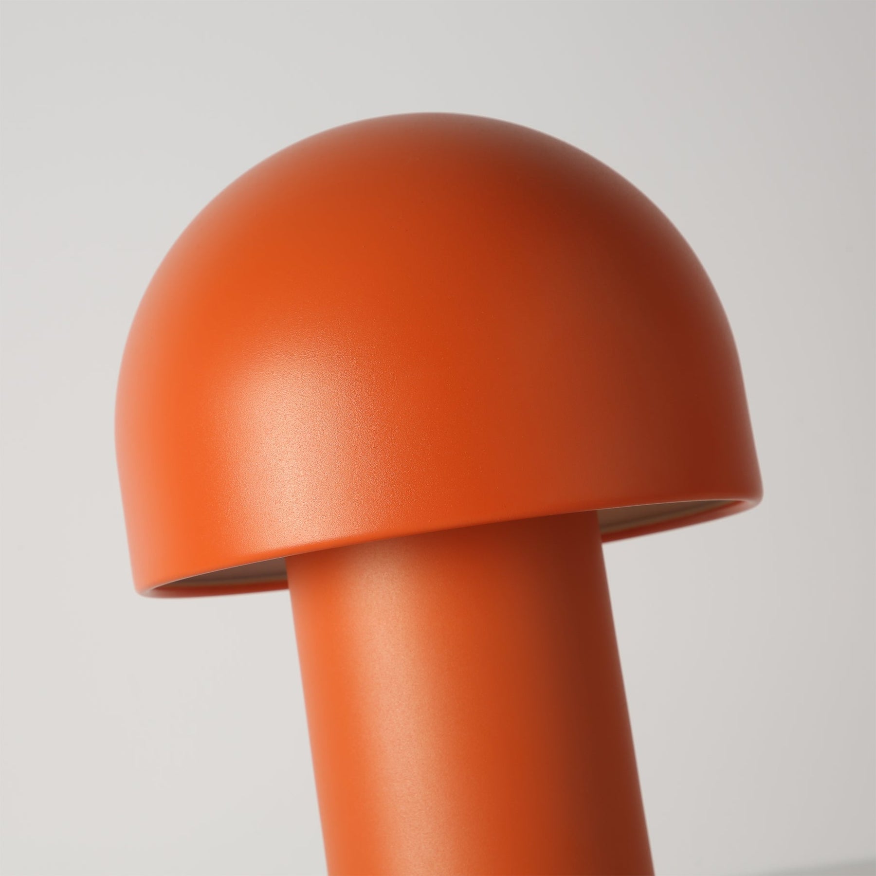 Lampe de Table Élégante LED - Design Minimaliste et Chaleureux
