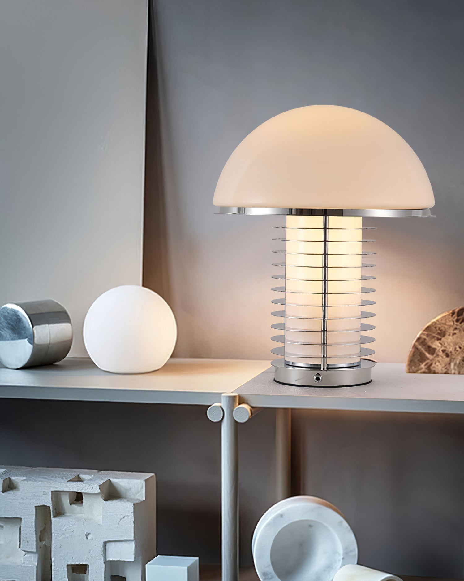Lampe de Table Moderne - Éclairage Doux et Design Épuré