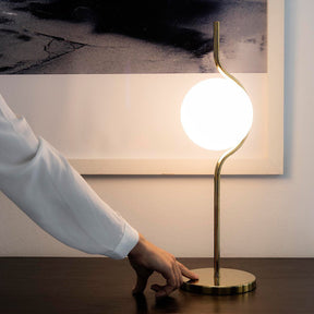 Lampe de Table Éthérée - Design Léger et Ambiance Chaleureuse