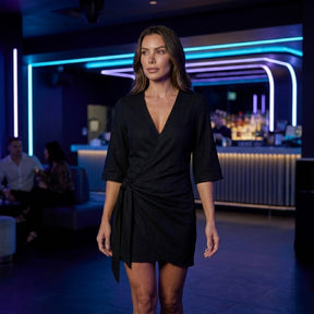 Robe mini portefeuille en lin légère ourlet asymétrique style estival femme
