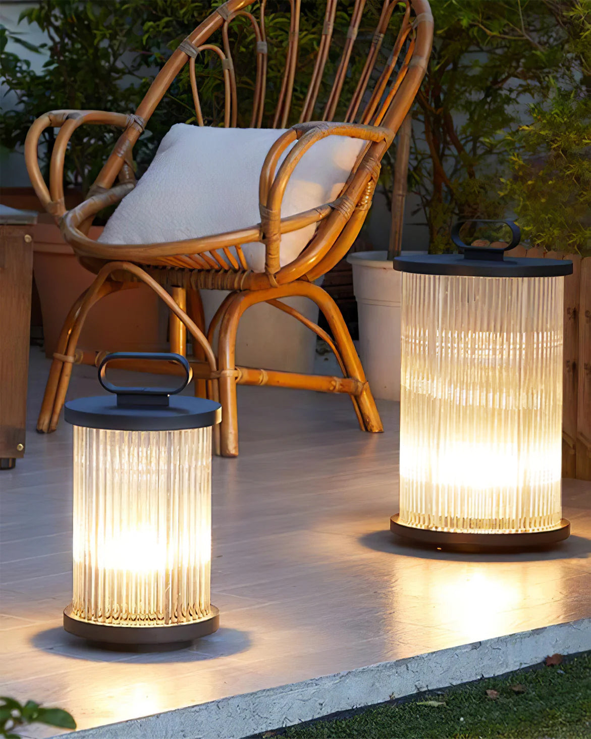 Lampe de Jardin Solaire en Verre - Éclairage Élégant et Résistant aux Intempéries