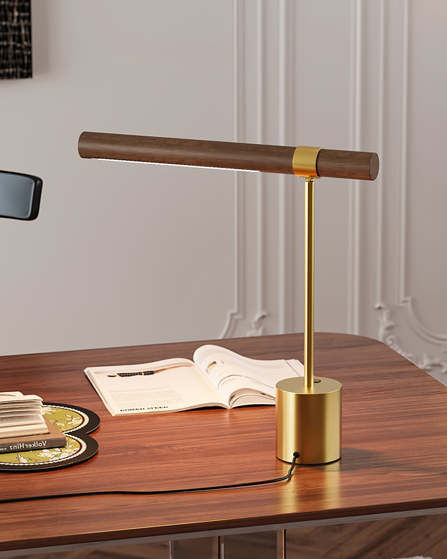 Lampe de Bureau Élégante et Réglable - Design Chic en Bois et Métal