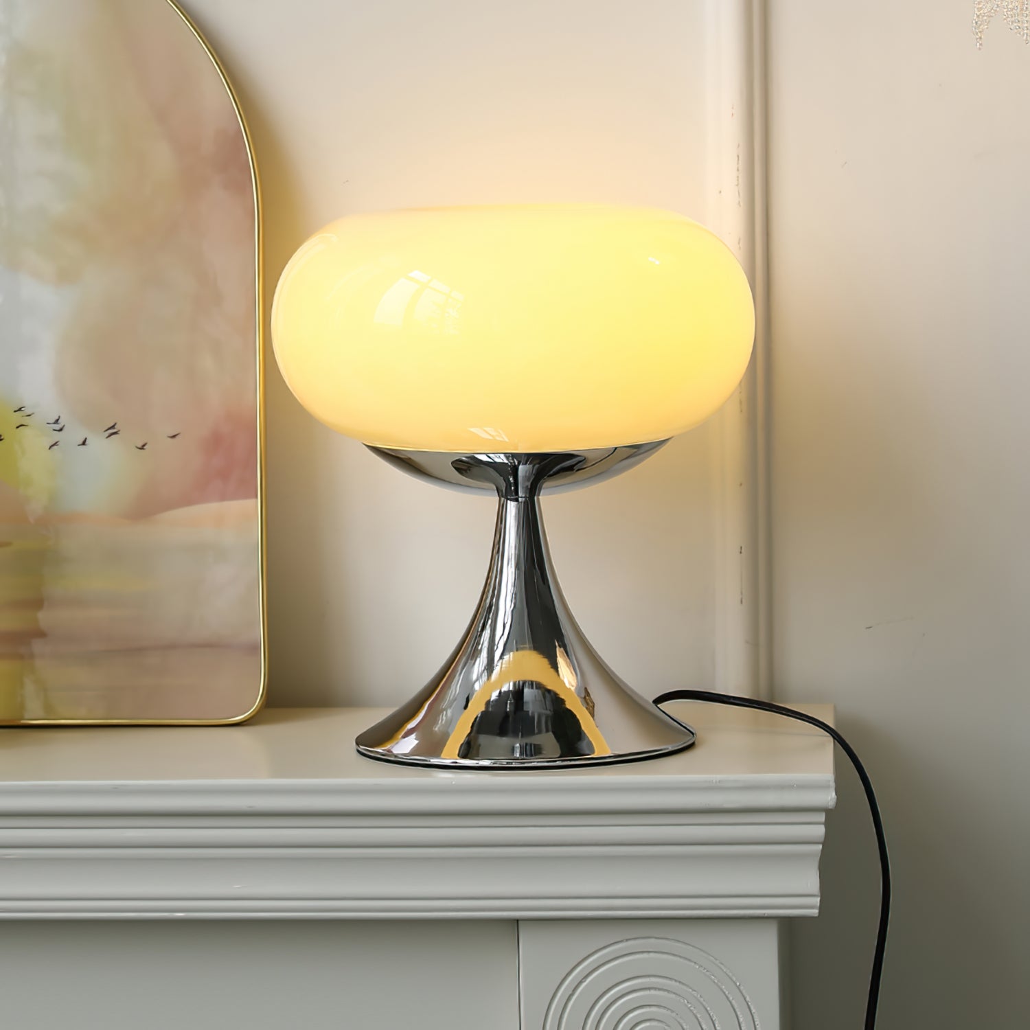 Lampe Contemporaine en Verre et Métal - Design Unique et Éclairage LED Économe
