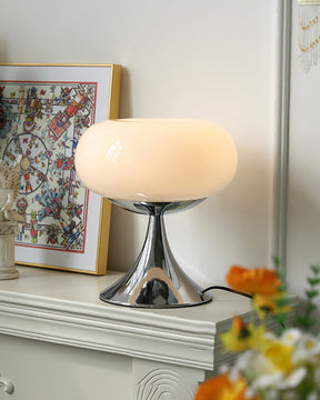 Lampe Contemporaine en Verre et Métal - Design Unique et Éclairage LED Économe
