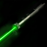 Pointeur Laser Haute Portée - Rechargeable et Sécurisé pour Extérieur