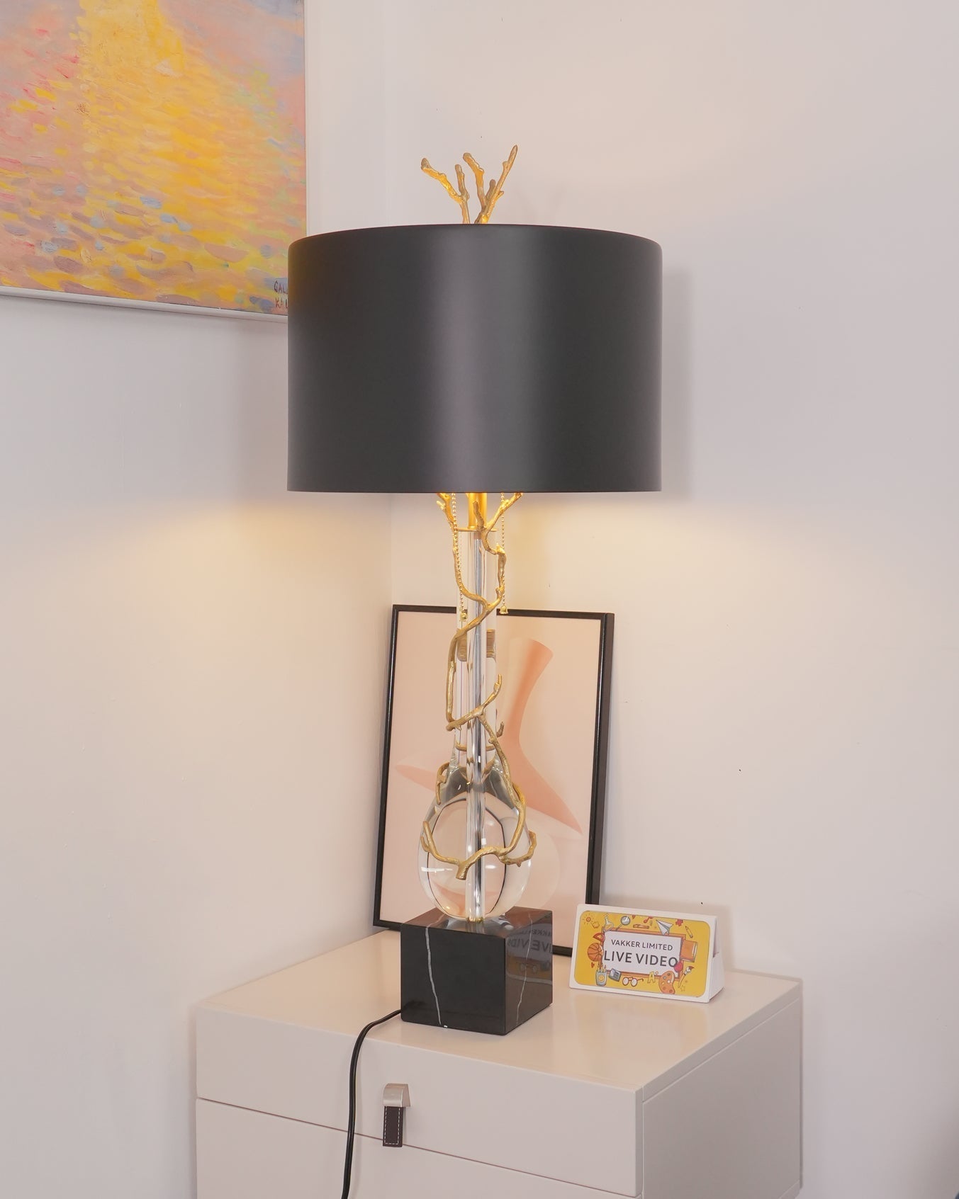 Lampe de Bureau en Marbre Noir - Design Unique et Élégance Naturelle