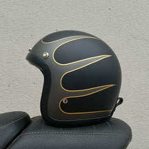 Casque de Moto Vintage Sécurisé - Léger et Confortable pour Longues Balades