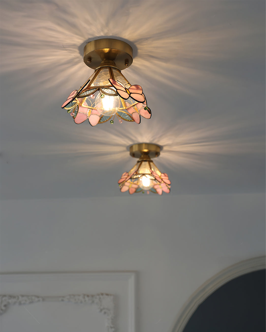 Lampe de Plafond en Forme de Papillon - Éclairage Doux et Magique pour Enfants