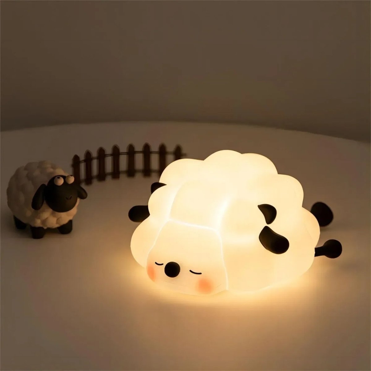 Lumière Nocturne Dimmable pour Enfants | Silicone Sûr et Rechargeable