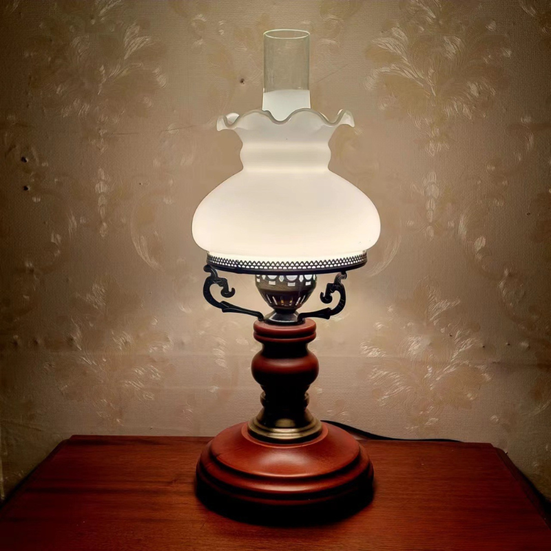 Lampe de Table en Terre Cuite - Design Intemporel et Lueur Chaleureuse