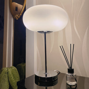 Lampe de Table Moderne en Métal - Design Élégant et Ambiance Chaleureuse