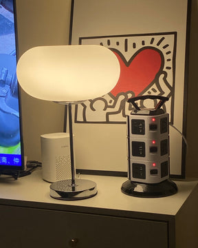 Lampe de Table Moderne en Métal - Design Élégant et Ambiance Chaleureuse