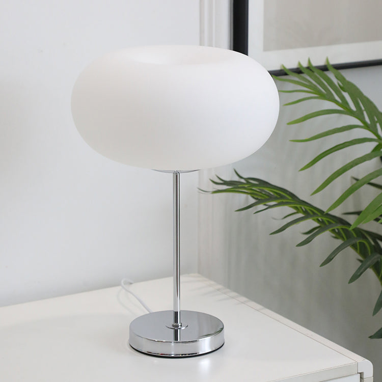 Lampe de Table Moderne en Métal - Design Élégant et Ambiance Chaleureuse