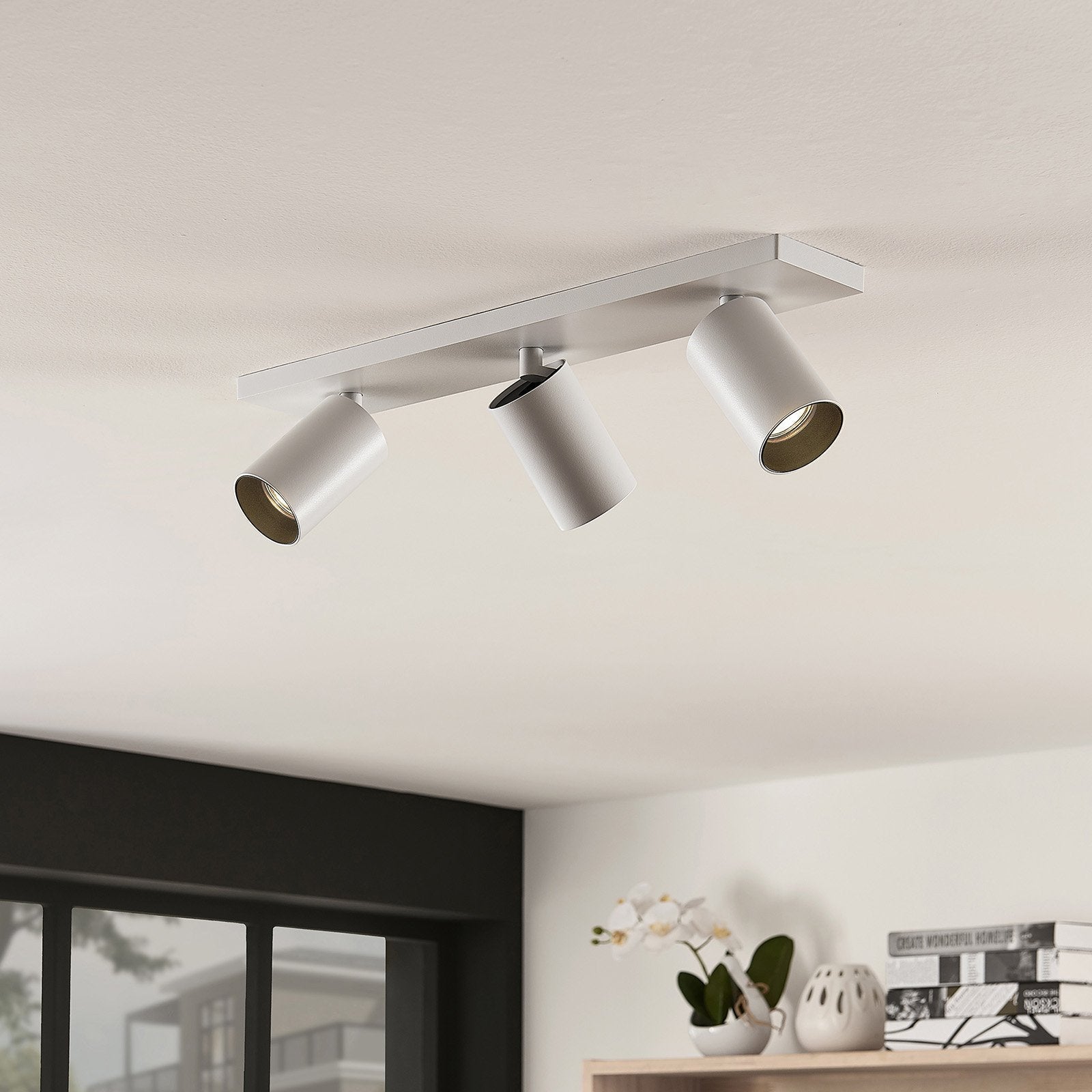 Projecteur LED Ajustable pour Plafond - Éclairage Flexible et Moderne à la Maison