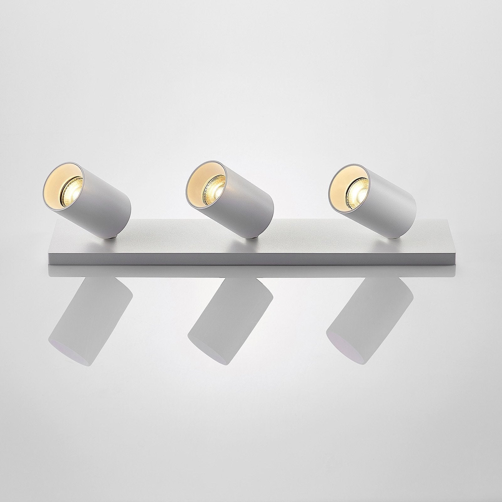 Projecteur LED Ajustable pour Plafond - Éclairage Flexible et Moderne à la Maison