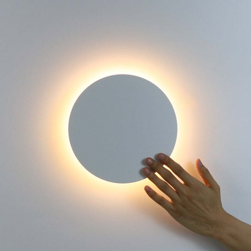 Applique Murale LED Réglable - Éclairage Élégant pour Chambre ou Bureau