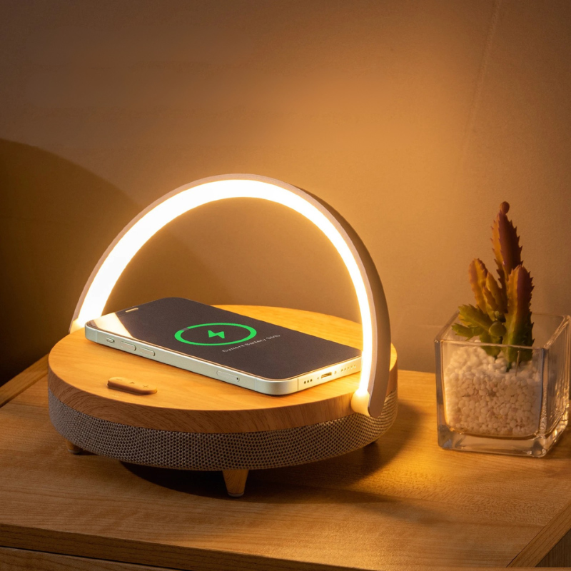 Lampe de Table Multifonctionnelle - Chargeur Sans Fil et Haut-Parleur Bluetooth
