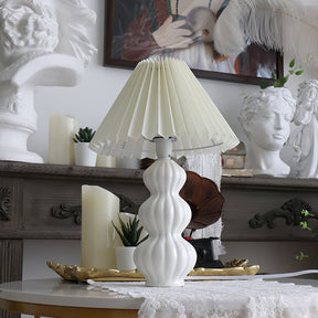 Lampe de Table Plissée - Élégance et Atmosphère Chaleureuse