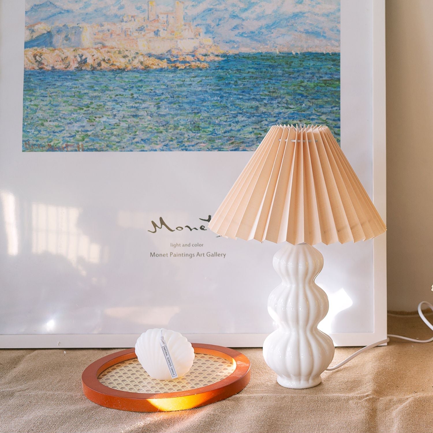 Lampe de Table Plissée - Élégance et Atmosphère Chaleureuse