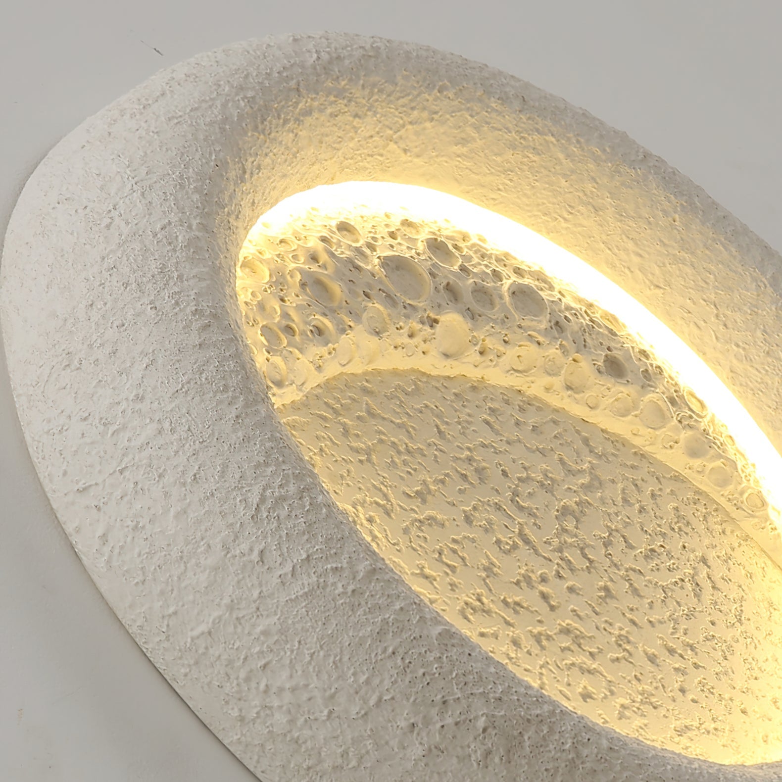 Plafonnier Atmosphérique en Résine - Éclairage Dimmable Inspiré par la Lune