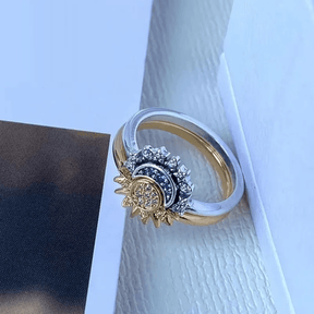 Bague en Argent avec Cristal | Design Élégant de Lune et de Soleil