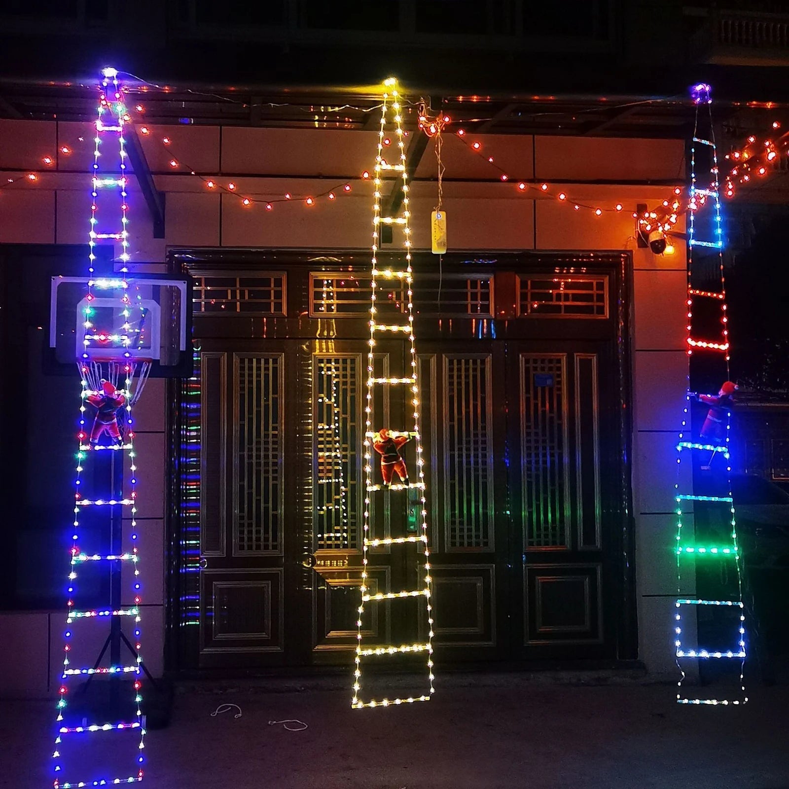 Décoration de Noël avec Échelle du Père Noël - Éclairage LED et Télécommande Inclus