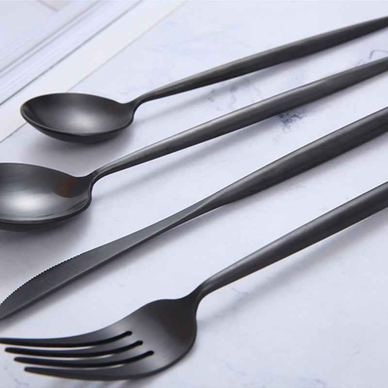 Couverts Modernes en Acier Inoxydable - Design Élégant et Durable pour Dîner