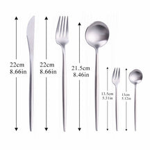 Couverts Modernes en Acier Inoxydable - Design Élégant et Durable pour Dîner