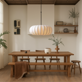 Suspension en Soie Minimaliste - Éclairage Chic et Accueillant pour Votre Espace