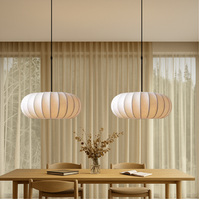 Suspension en Soie Minimaliste - Éclairage Chic et Accueillant pour Votre Espace