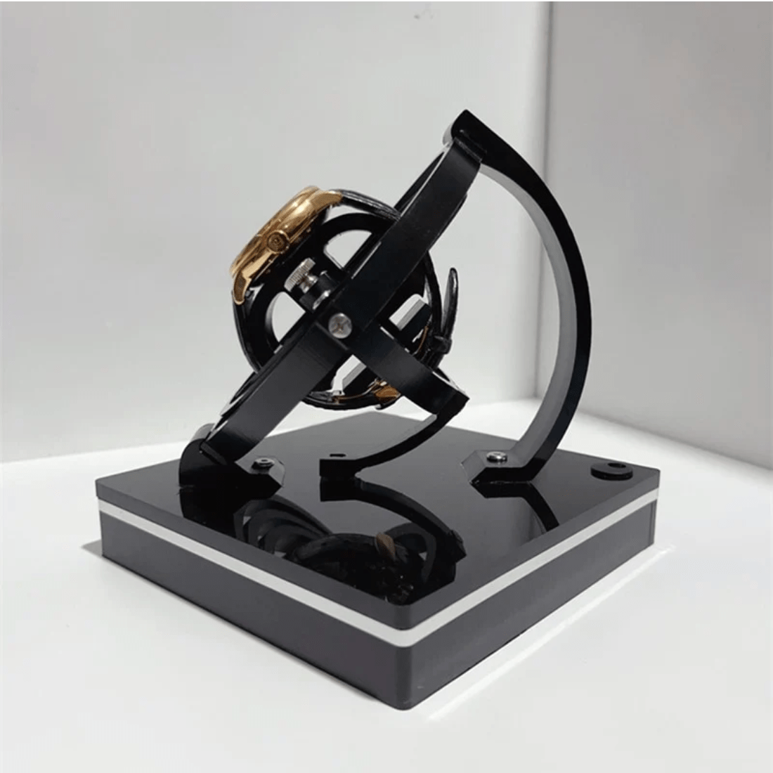 Remontoir de Montres Automatique - Design Élégant et Fonctionnel