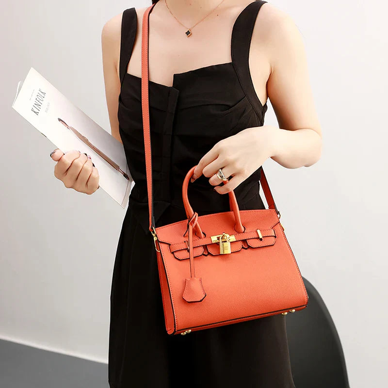 Sac à Bandoulière en Cuir de Luxe - Élégance Intemporelle et Polyvalente