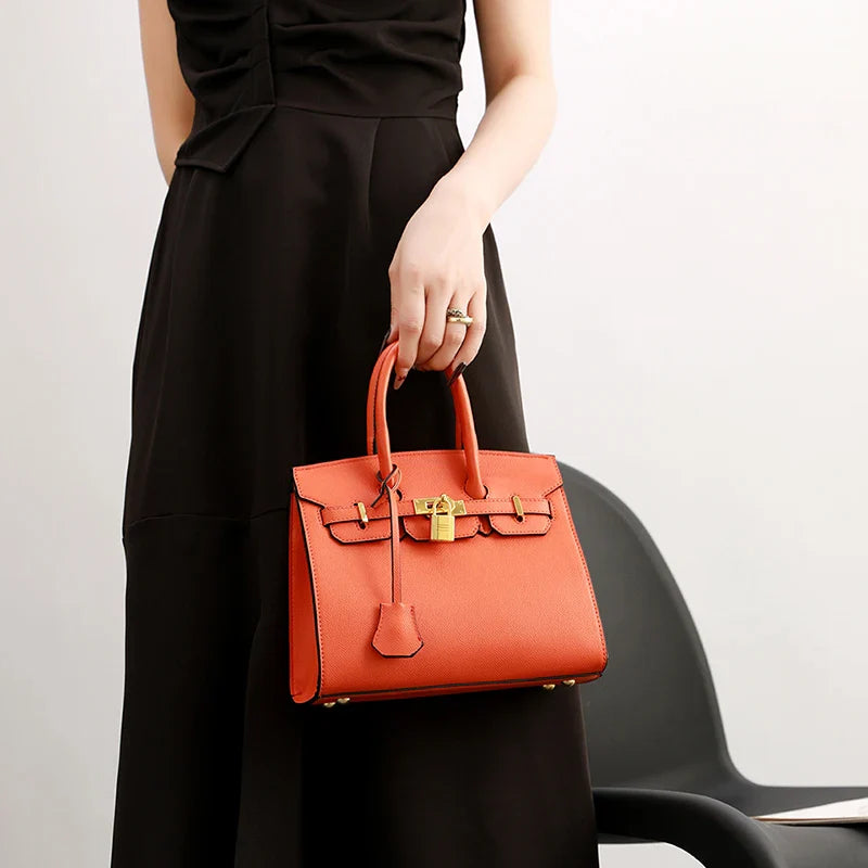 Sac à Bandoulière en Cuir de Luxe - Élégance Intemporelle et Polyvalente