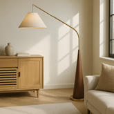 Lampe sur Pied en Bois Vintage - Design Arc Élégant et Accueillant