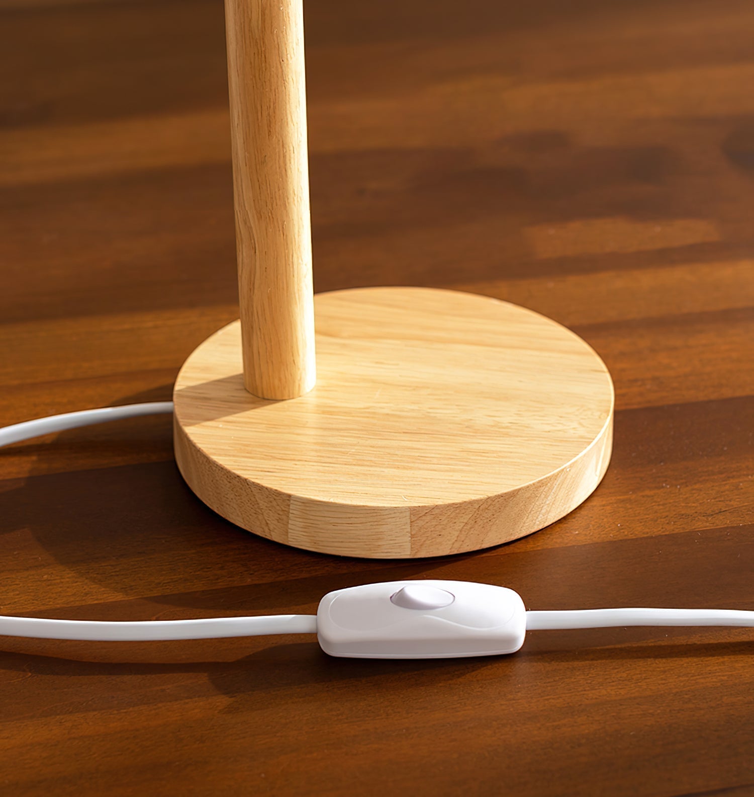 Lampe de Table en Bois - Couleurs Douces et Chaleureuses