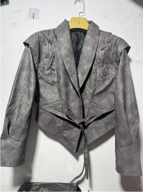 Manteau d'Hiver Élégant pour Femme - Ceinture à Nouer et Look Flatteur