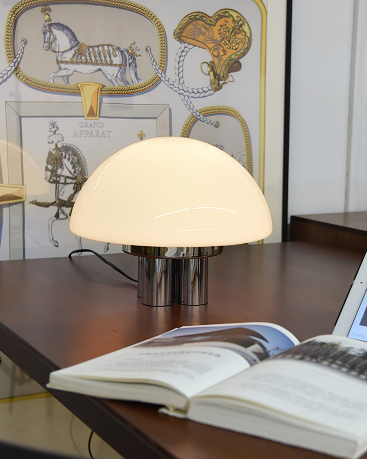 Lampe de Table Blanche Chrome - Design Élégant et Luxueux
