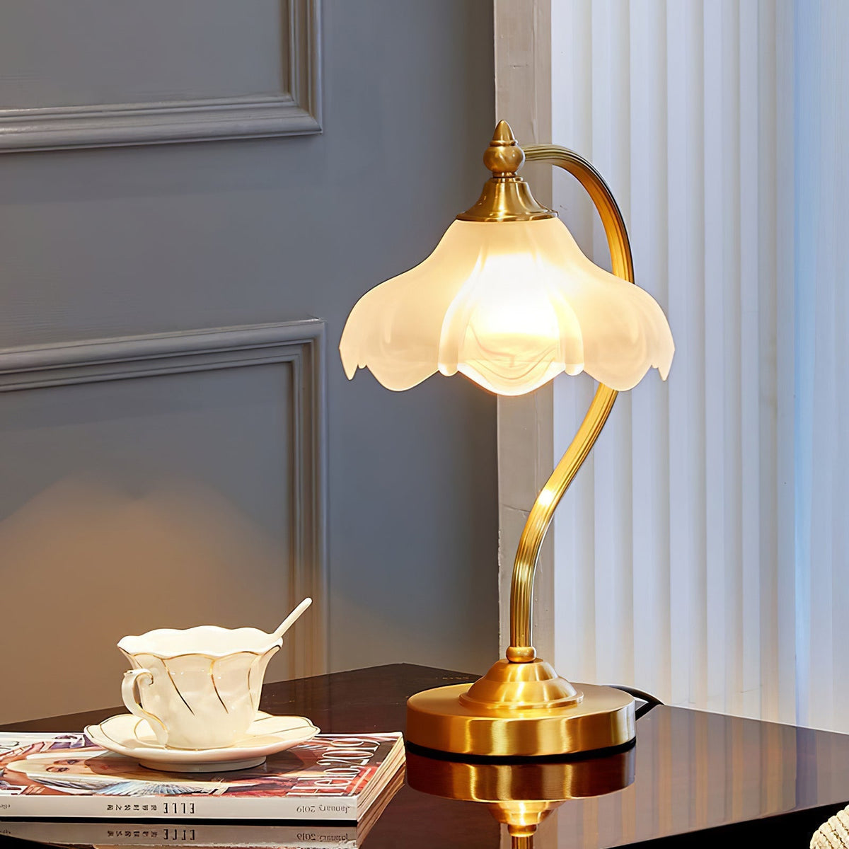 Lampe de Table Élégante en Verre - Design Raffiné et Glamour pour Votre Intérieur