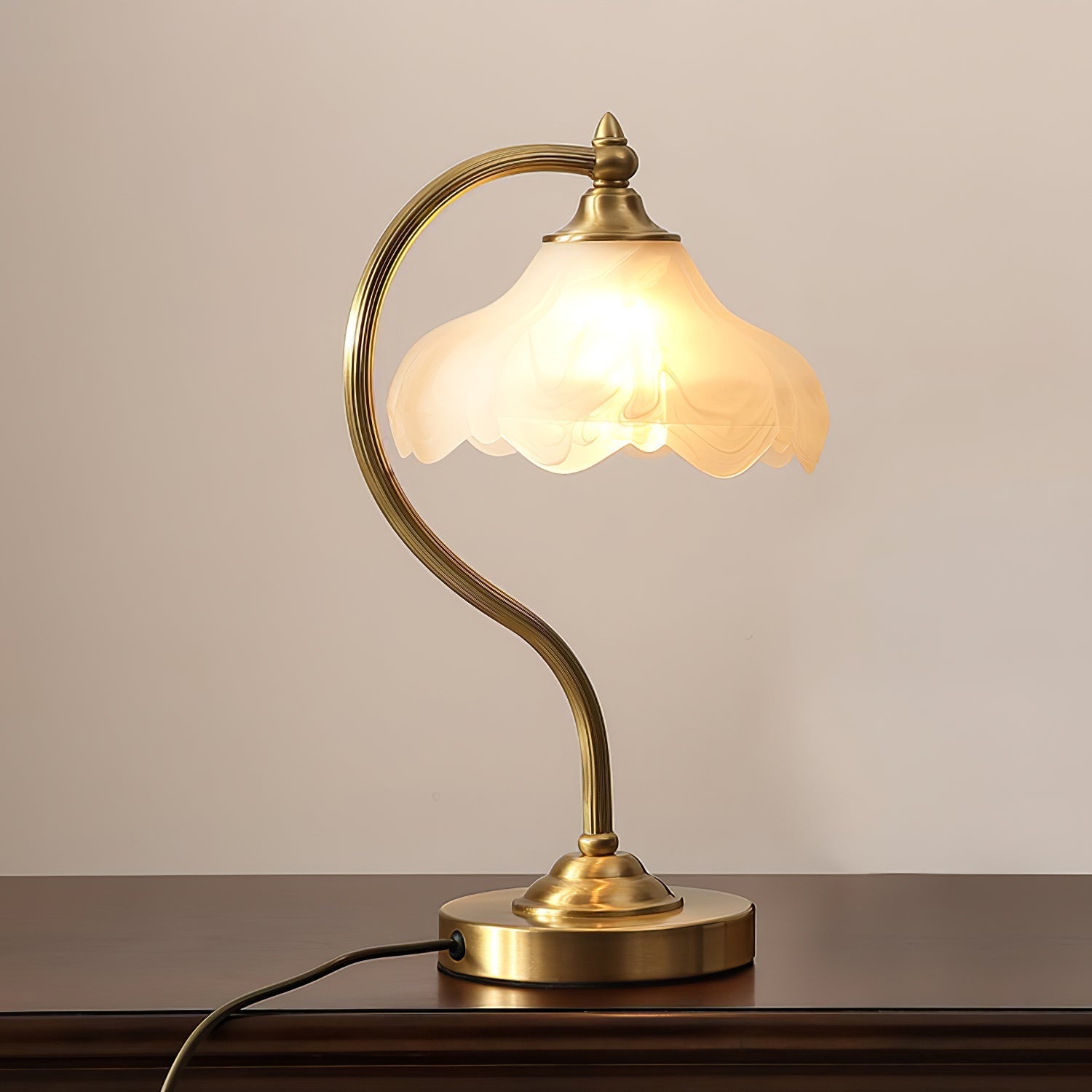 Lampe de Table Élégante en Verre - Design Raffiné et Glamour pour Votre Intérieur
