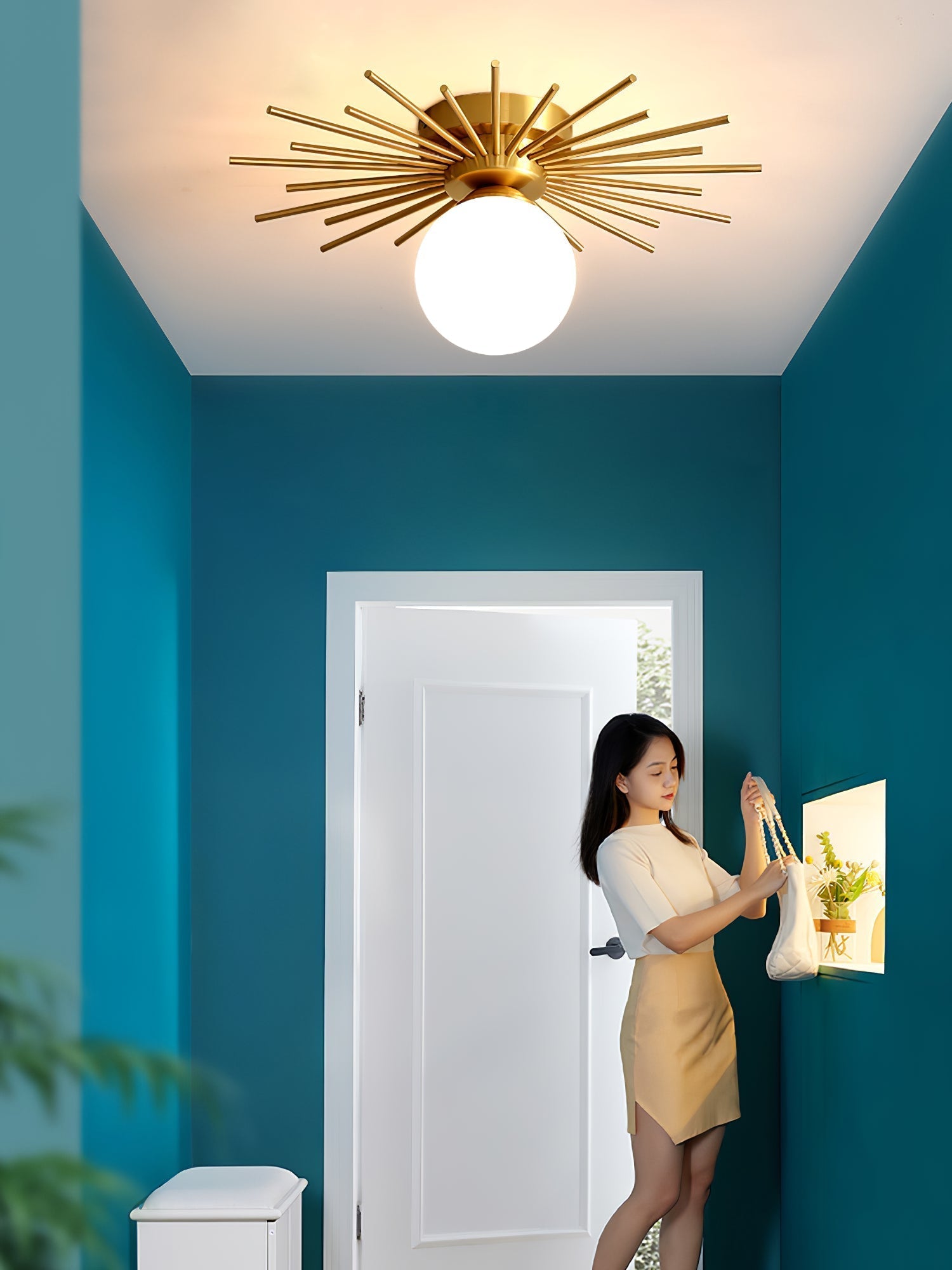 Éclairage de Plafond Élégant - Design Unique en Laiton et Verre