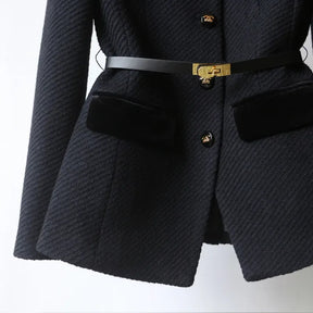 Manteau en Laine Mi-Long pour Femmes - Élégance Classique et Confort Optimal