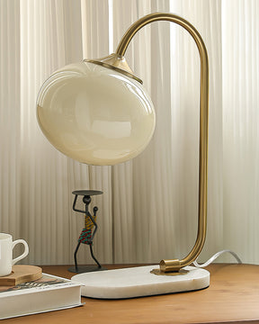 Lampe de Table Ludique en Verre - Finition Dorée et Abat-jour Rose