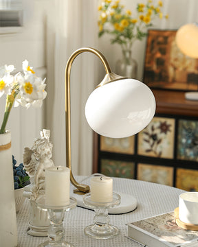 Lampe de Table Ludique en Verre - Finition Dorée et Abat-jour Rose