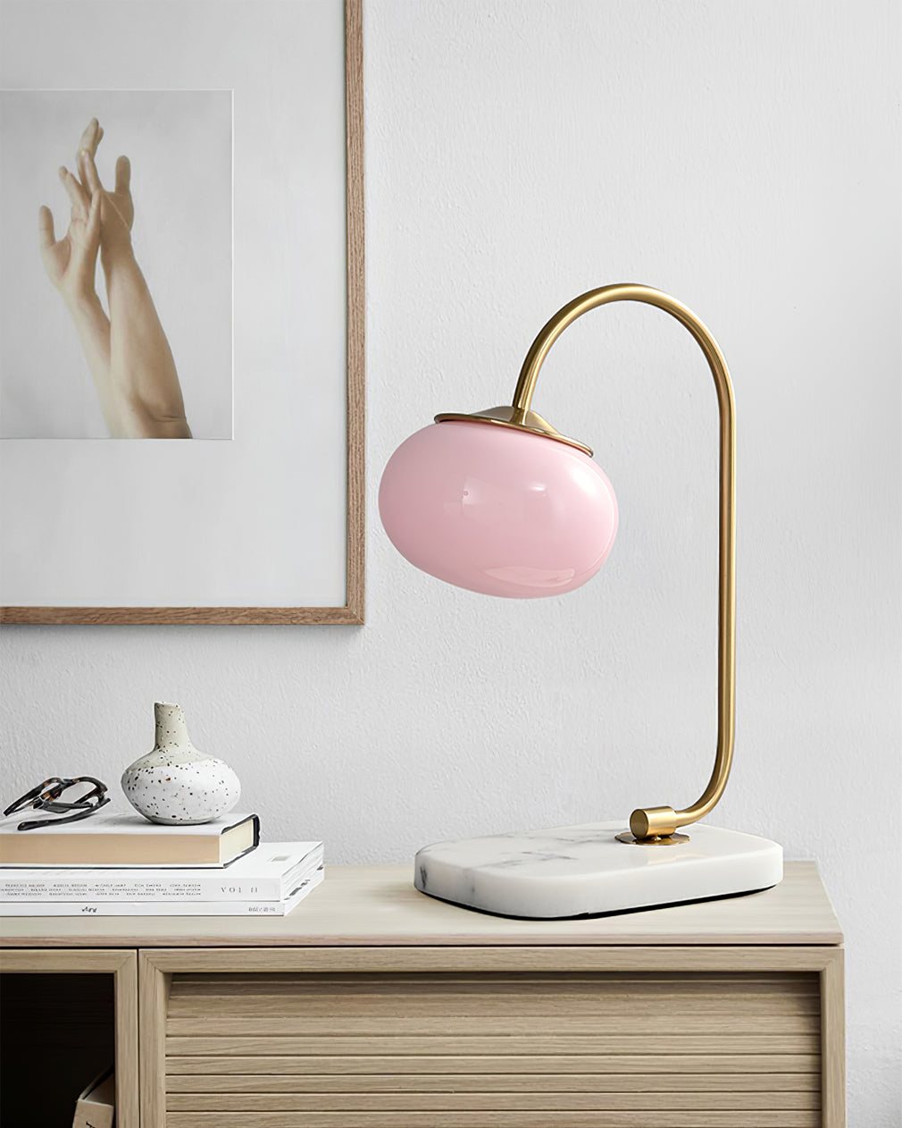 Lampe de Table Ludique en Verre - Finition Dorée et Abat-jour Rose
