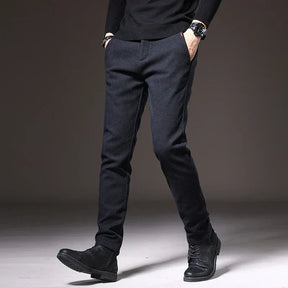 Pantalon Tailleur Sophistiqué - Coupe Précise et Tissu de Qualité