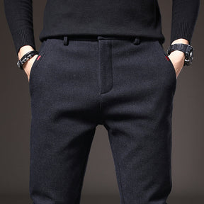 Pantalon Tailleur Sophistiqué - Coupe Précise et Tissu de Qualité